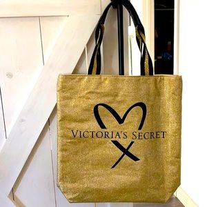 HOT! Tan with Gold glitter Victoria’s secret bag! ⭐️⭐️